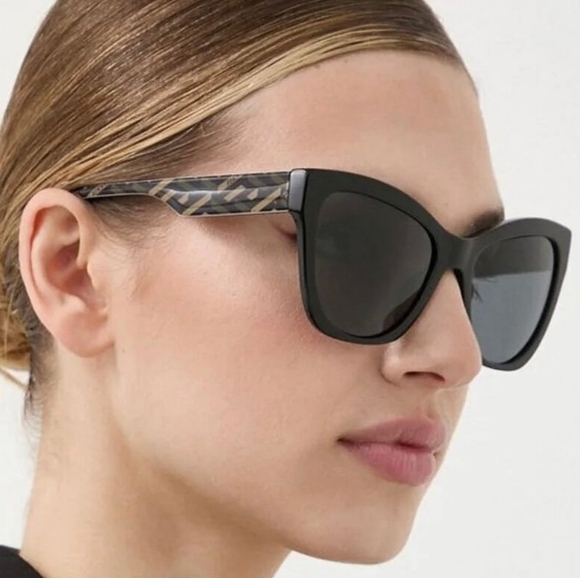 Versace Accessories - NEW VERSACE Sunglasses 4417U 5358/87 56mm Black-Dark Gray Logo Eyeglasses Unisex